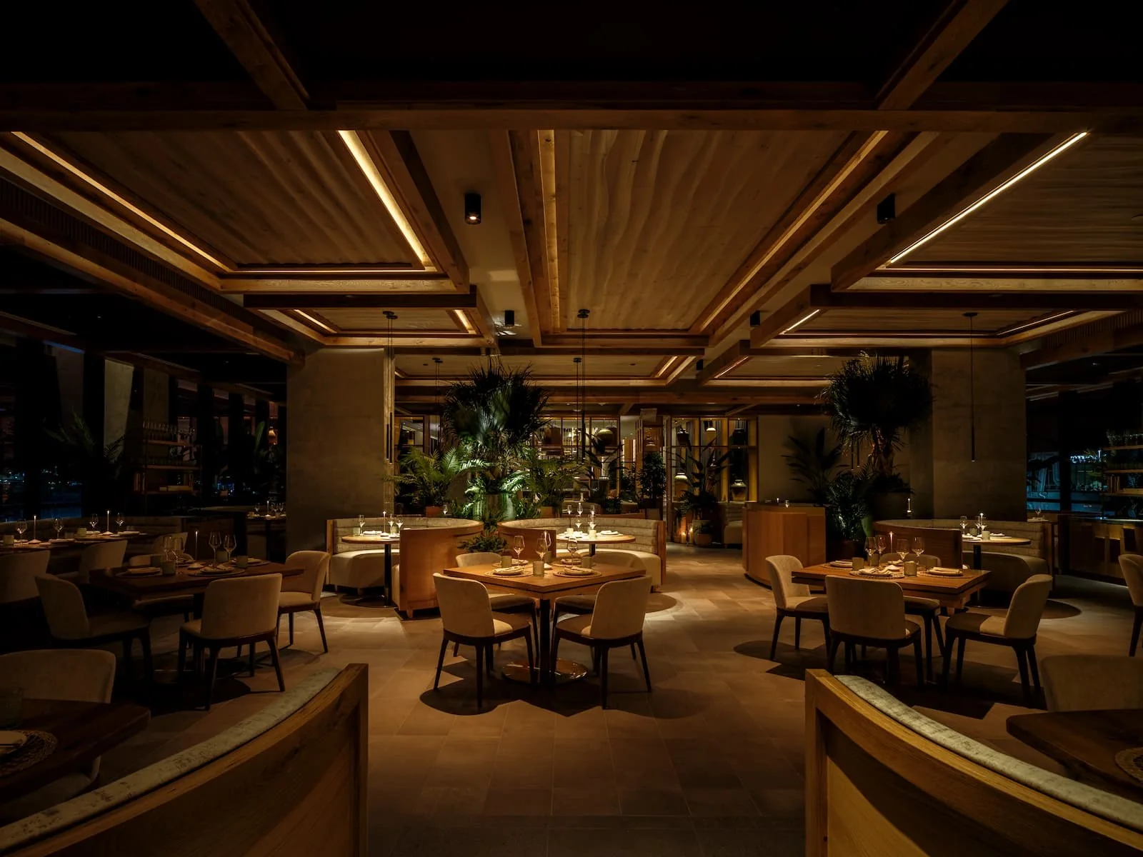 Casa Madera Miami — venue interior and atmosphere