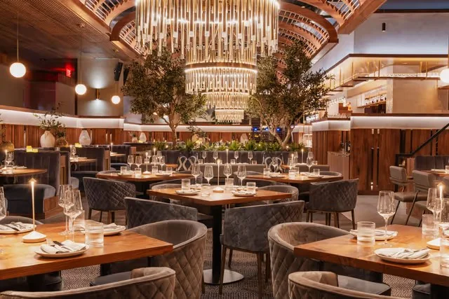 Sparrow Italia Miami — venue interior and atmosphere