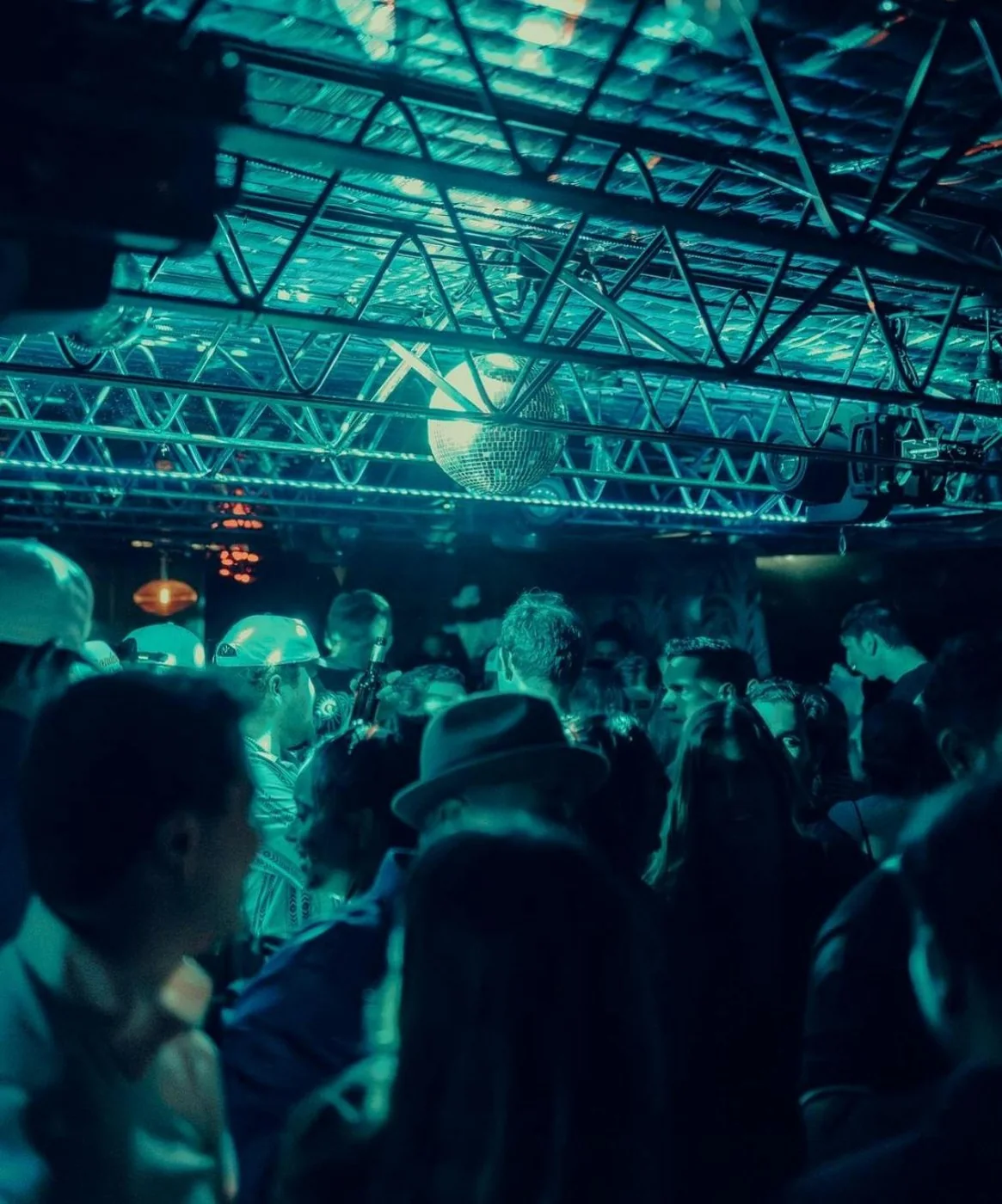 Club Spazio — venue atmosphere