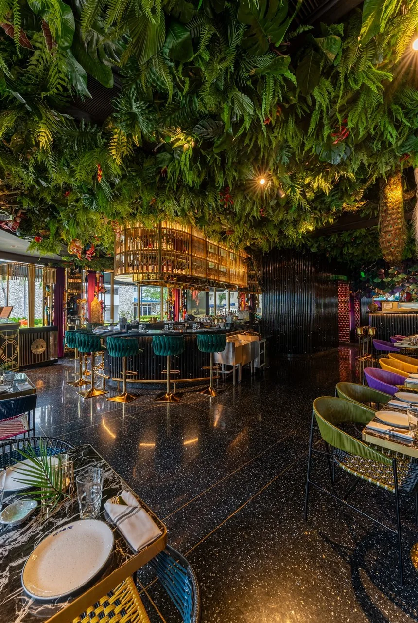 CVI.CHE 105 · Miami Beach — additional venue view 2